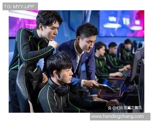 探讨英雄联盟V5战队配合问题引发的热议与争议分析