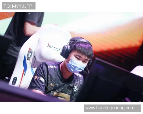 电竞数据青年赛积分榜RNG强势领跑70分展现冠军实力引发热议 电竞数据青年赛积分榜RNG强势领跑70分展现冠军实力引发热议