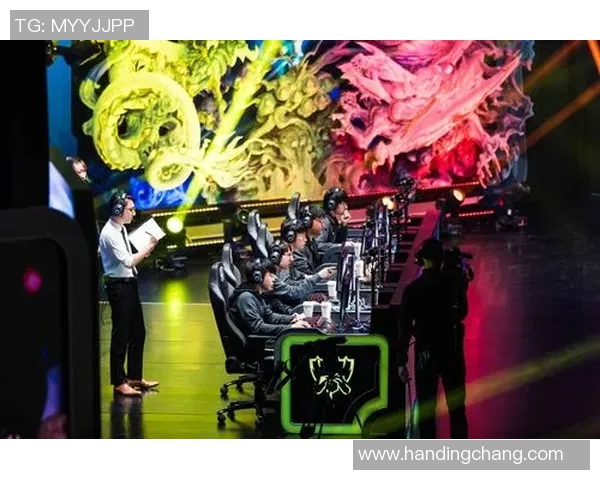 电竞新闻高校联赛中RNG比赛经验的表现分析与点评探讨